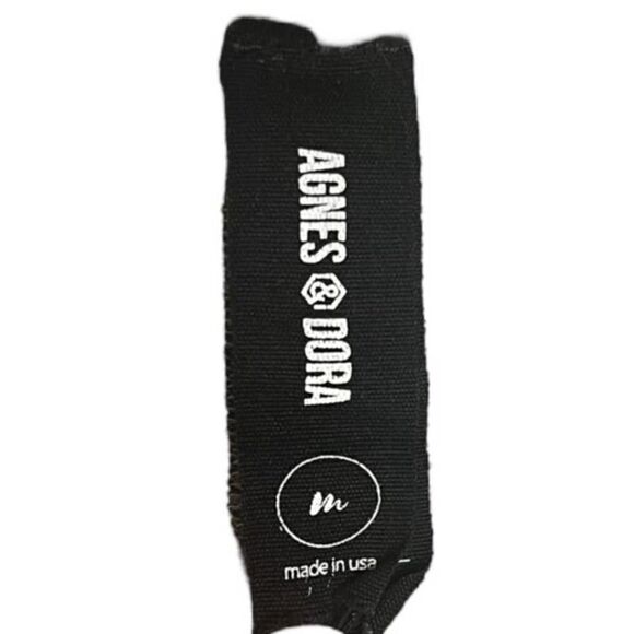 Agnes & Dora Button Front Cardigan Black Red Plaid Size Medium Pockets Christmas - Picture 6 of 6